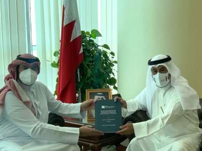 وزير شؤون مجلسي الشورى والنواب يستقبل المهندس عمار ياسر عبدالكريم