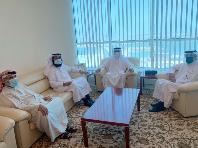 سعادة وزير شؤون مجلسي الشورى والنواب يستقبل عدد من أعضاء مجلس النواب